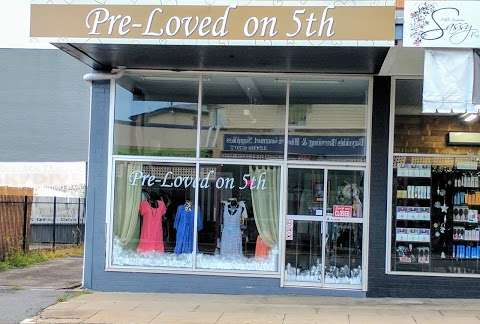 Photo: Pre Loved on 5th